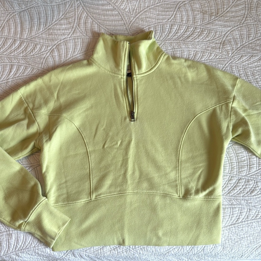 Crop 1/2 zip sweatshirt